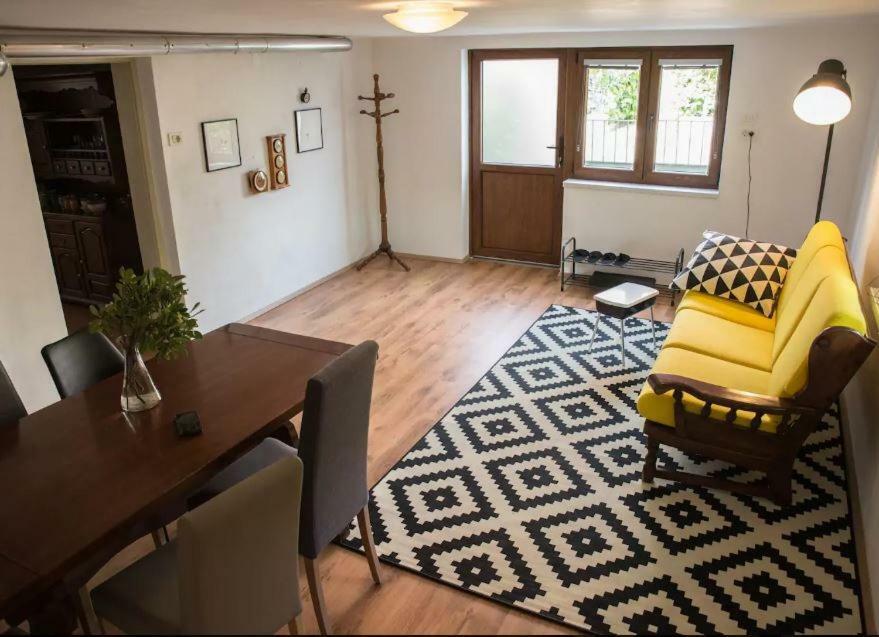 Mediterranean Family Design 伊佐拉 外观 照片
